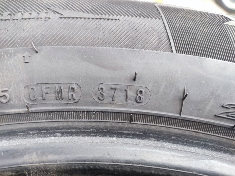 Roadstone (NEXEN) WinGuard Ice  265/50 R20 111T