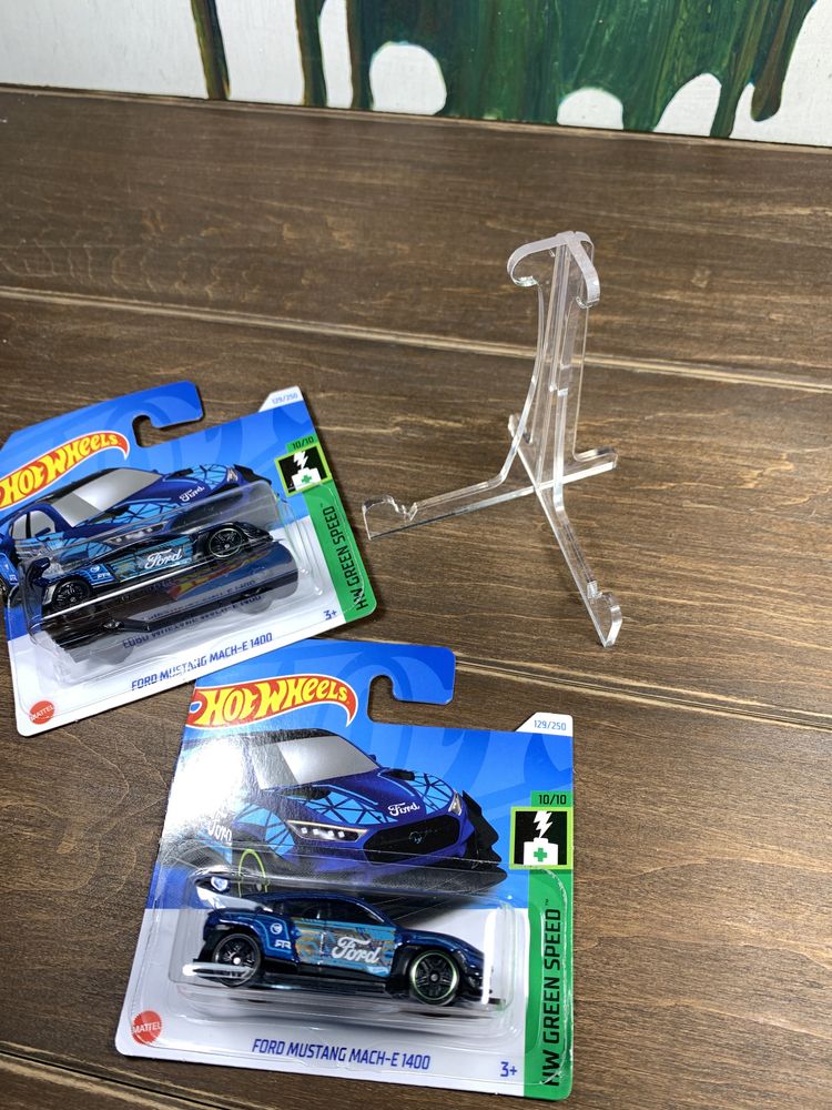 Машинка 2024 Treasure Hunt Hot Wheels Ford Mustang Mach-E 1400+