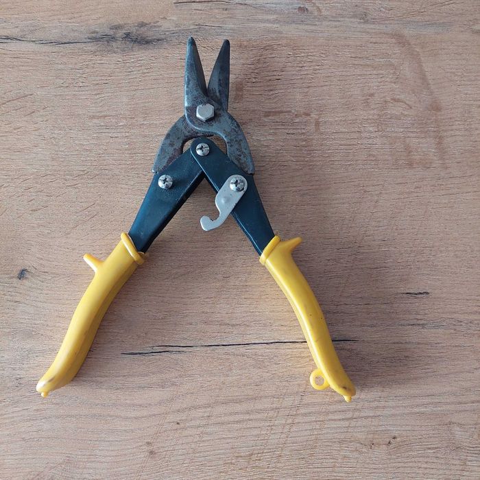 Nożyce do blachy proste