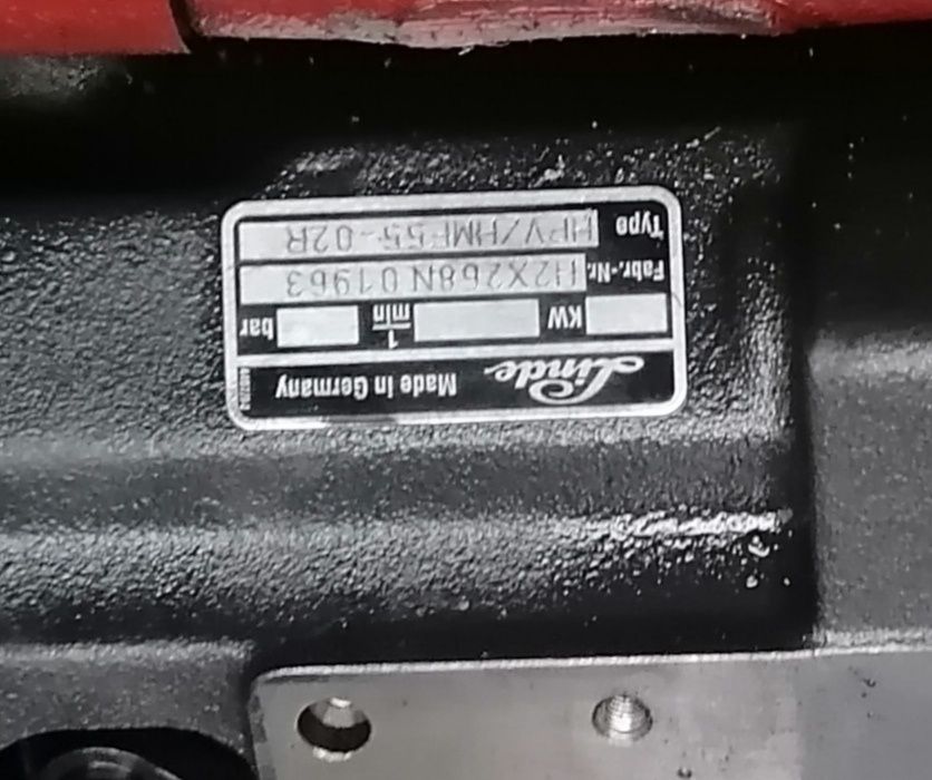 Pompa jazdy New Holland TVT 135,145,155,170,190,195
