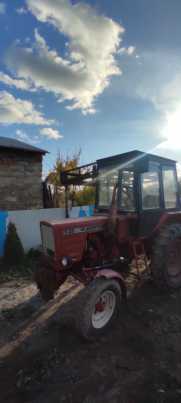 Продам Трактор Т-25
