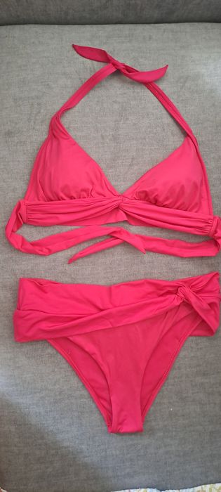 Купальники роздільні/суцільні