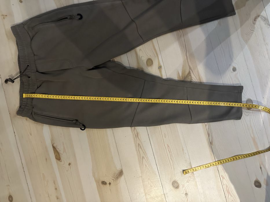 Spodnie męskie Reserved