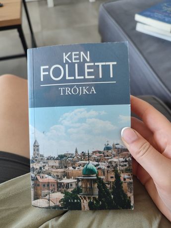 Książka Ken Follett Trójka