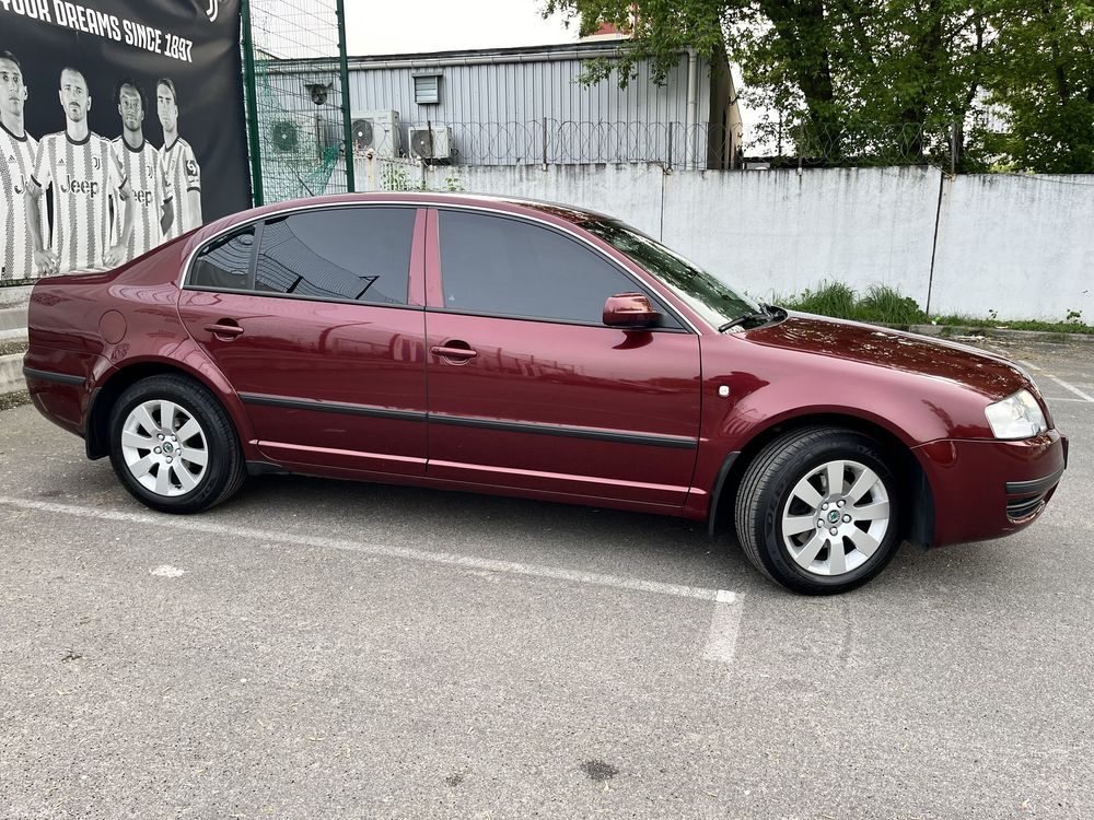 Продам Skoda superb 2003 рік