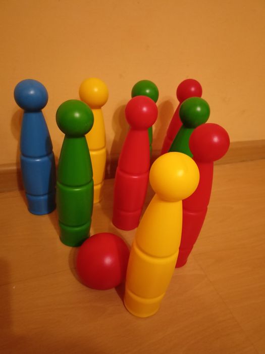 Kręgle zabawa dla dzieci