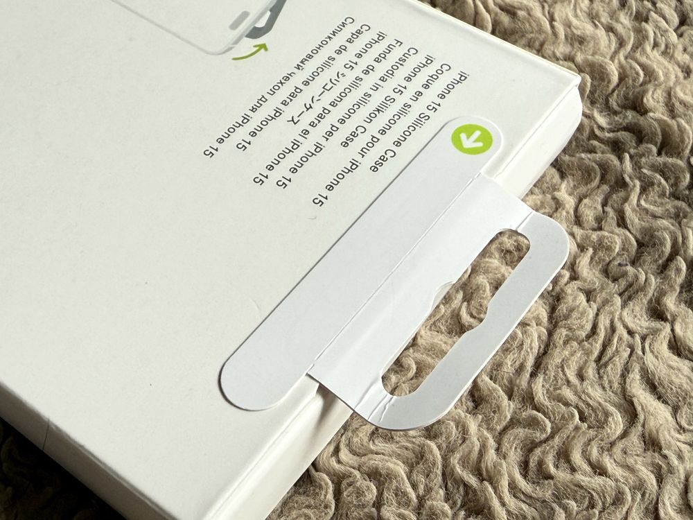 Nowe silikonowe etui z MagSafe dedykowane do Apple iPhone 15 - Clay