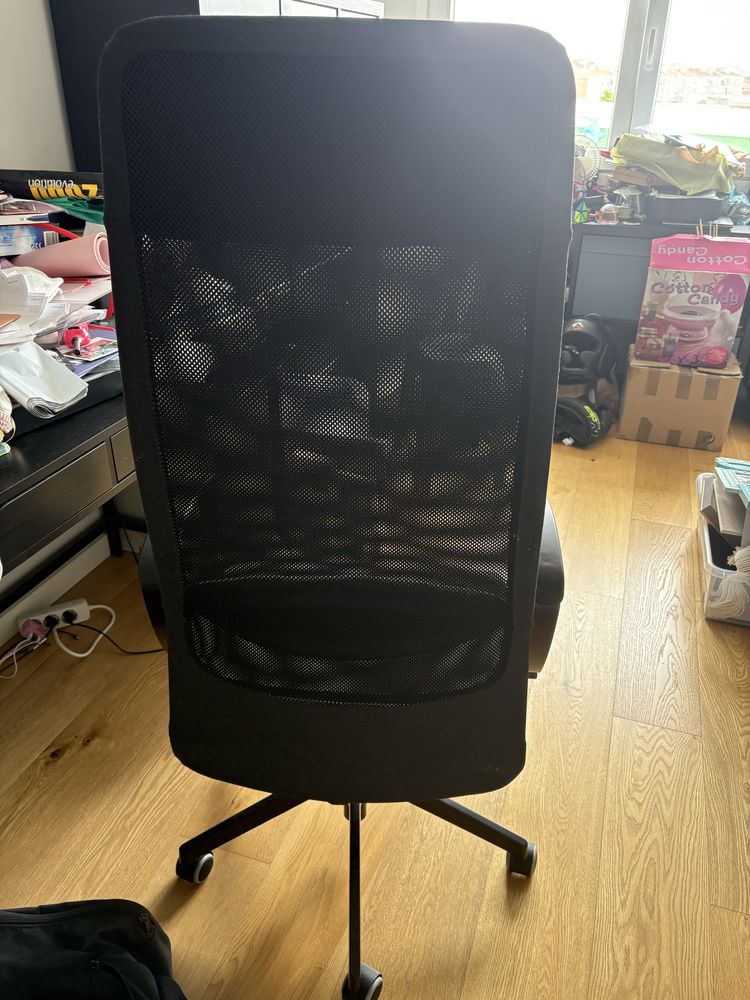 Cadeira com rodas IKEA