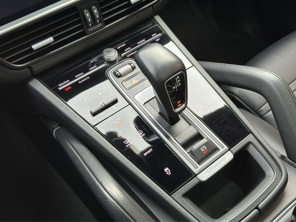 Продаж Porsche Cayenne 2019року, можливий обмін на нерухомість в Києві