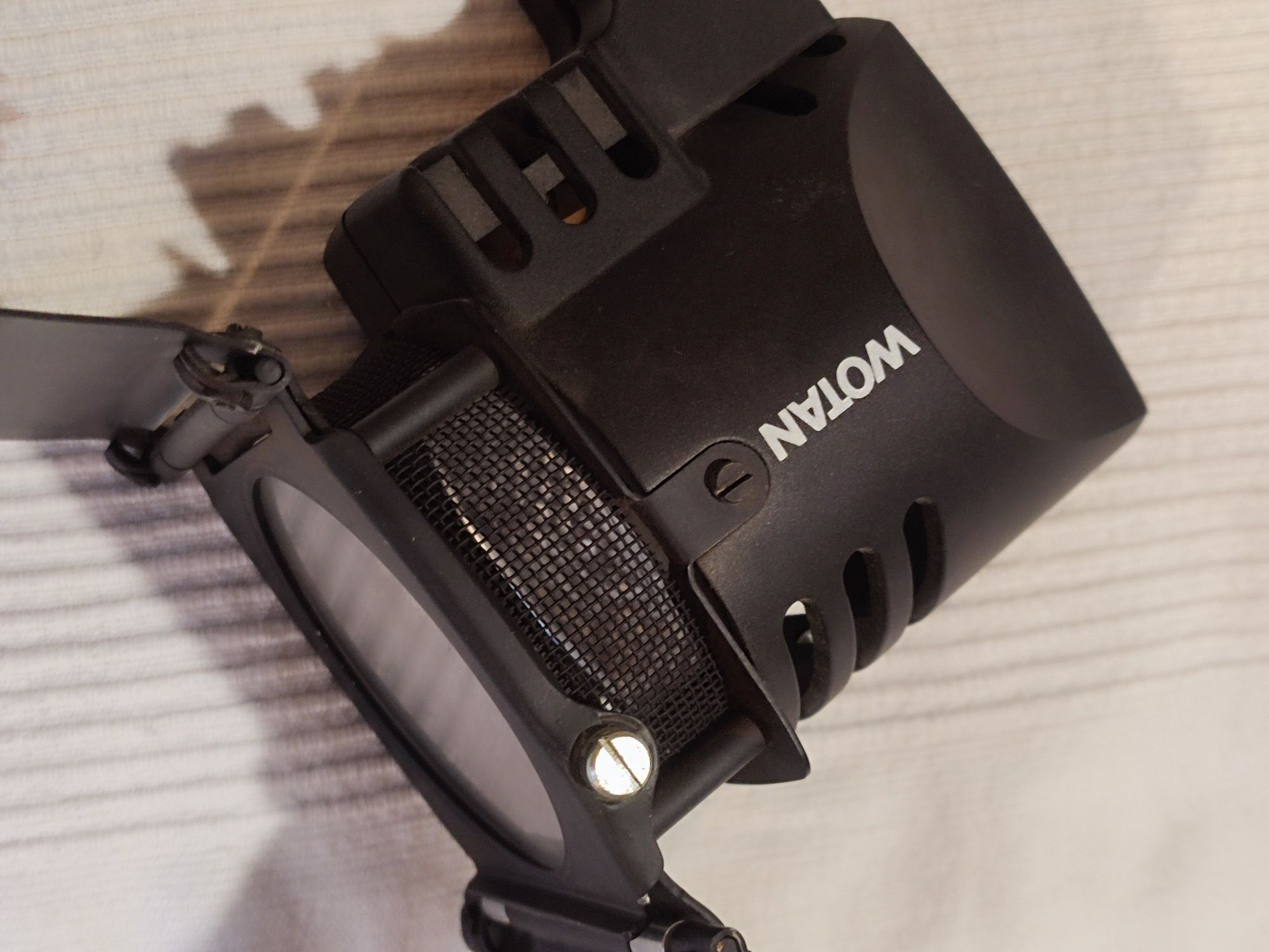 Lampa do aparatu fotograficznego Wotan