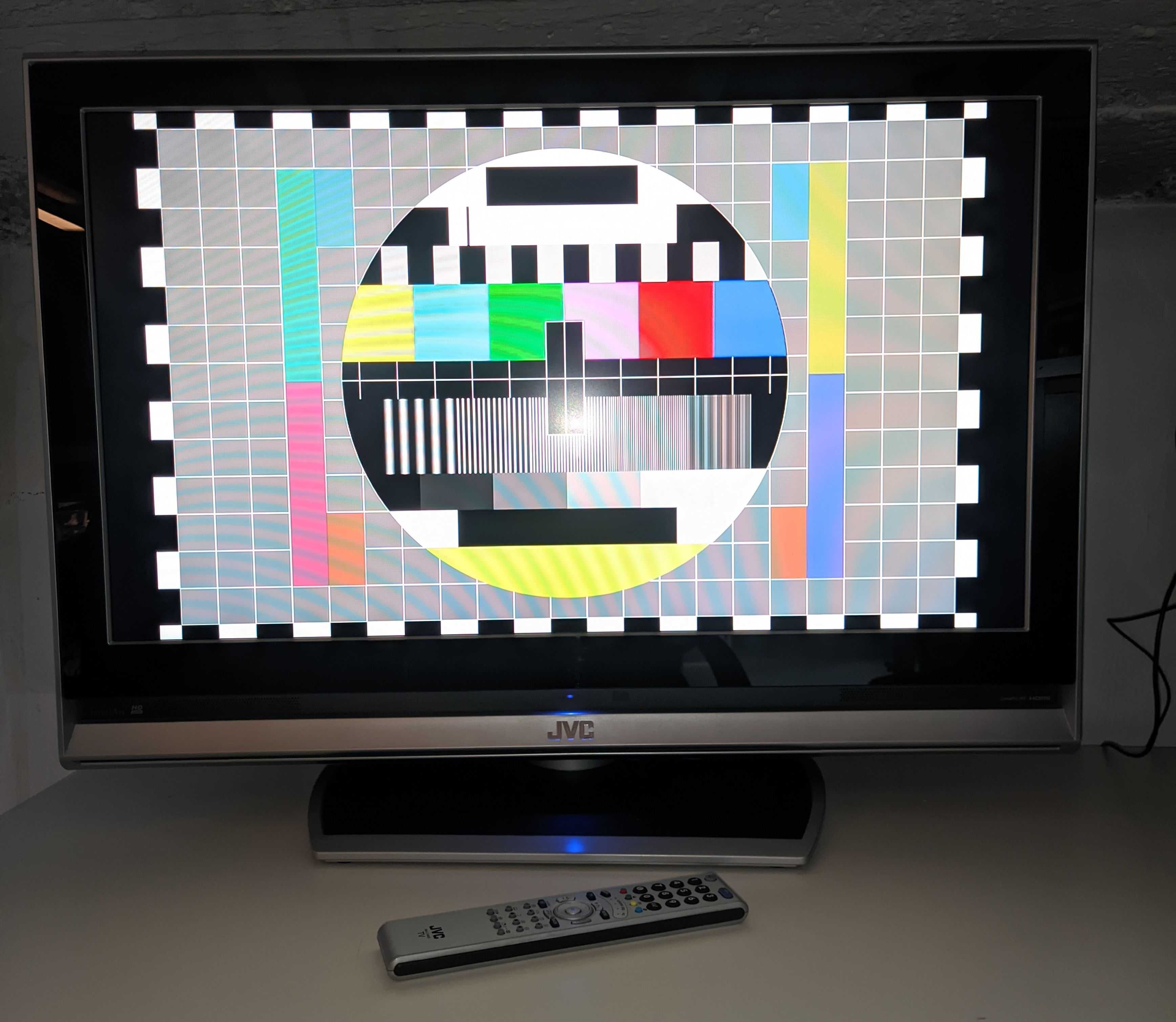 Telewizor monitor LCD 32 cale JVC LT-32X70BU idealny do PS3 xBox360