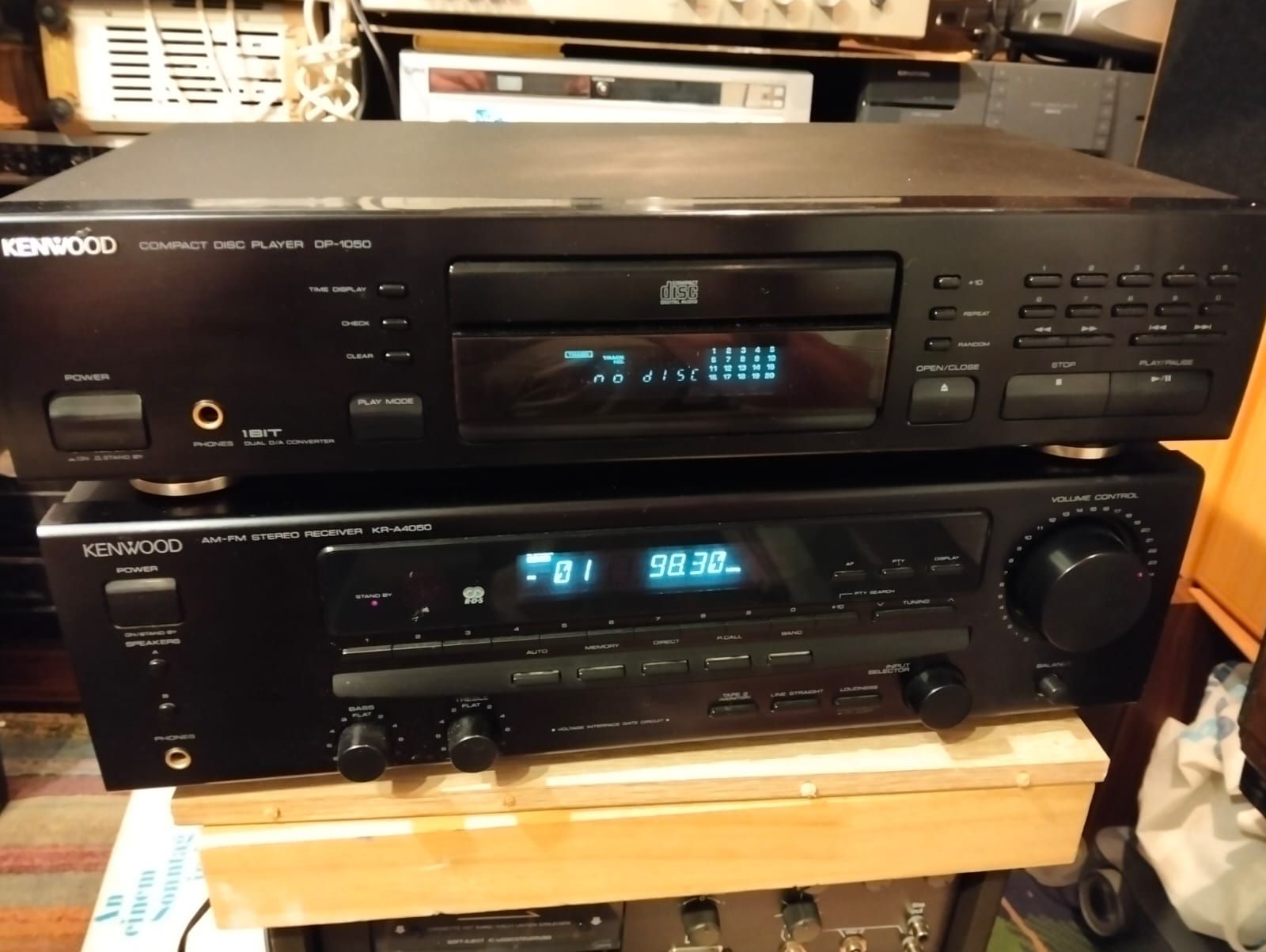 Amplituner Kenwood KR-A4050 + CD Kenwood Dp-2080