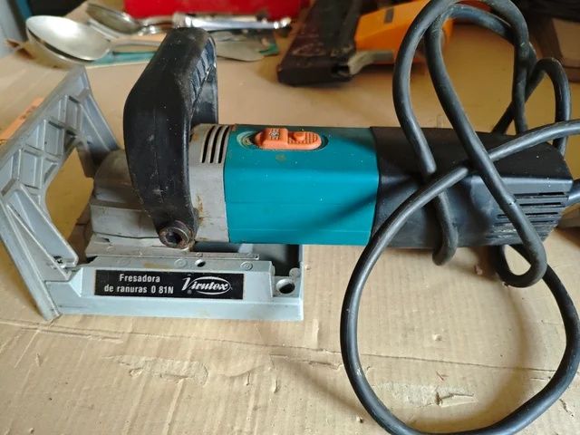 Fresadora de lamelas virutex