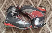 Buty zimowe wysokogórskie The North Face S6K Verto 43-44 do 6000m