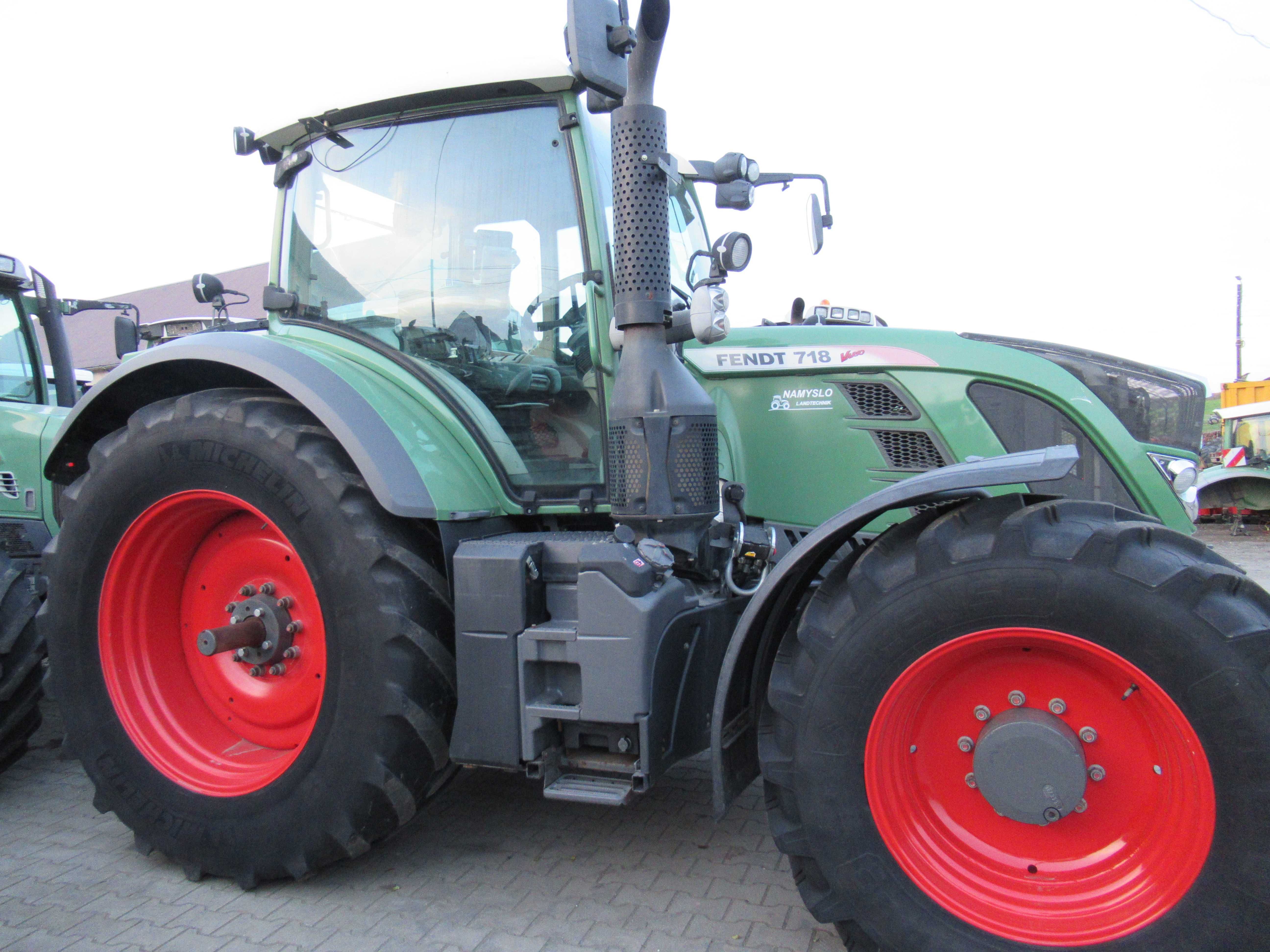 ciagnik Fendt 718 SCR Vario Profi