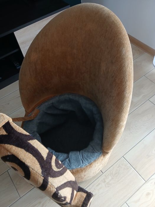 Sprzedam fotel ze schowkiem