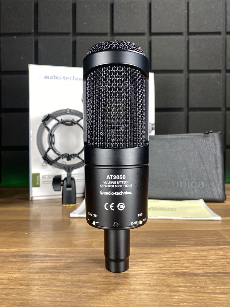 Audio Technica 2050