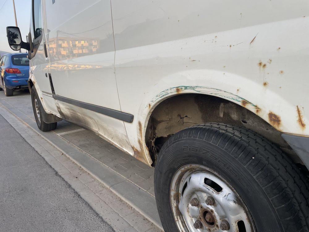 Ford transit , sprawny w ciaglej eksploatacji