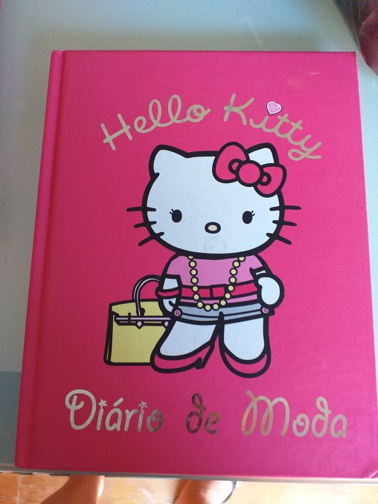 Diário meninas Hello kitty Novo + Conjunto de bijuteria e cosmetica No