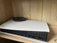 Ps5 digital + 2 pady