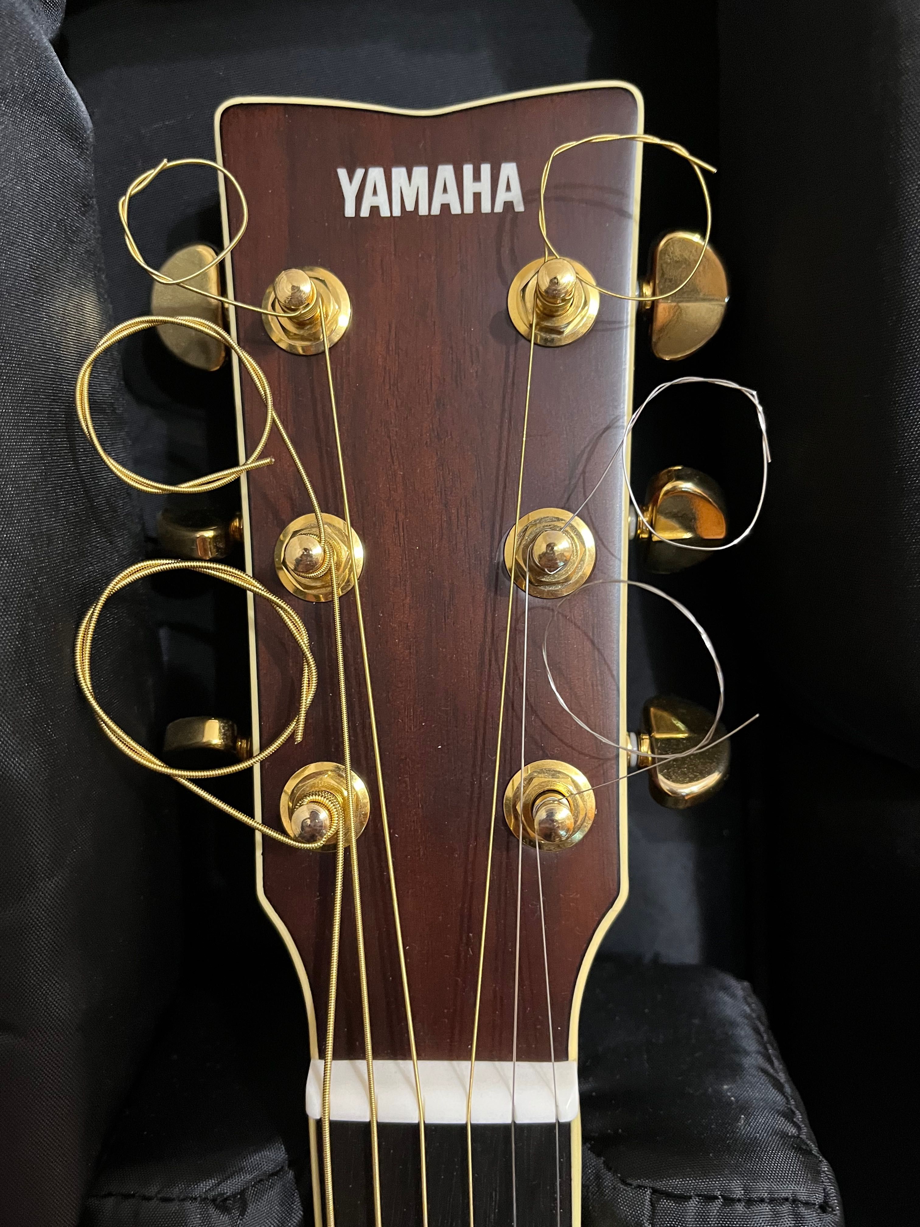 Гітара Yamaha LJ 16 ARE на гарантії