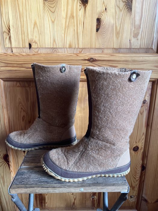 Sprzedam buty firmy Sorel rozmiar 38.wkladka 24.0 cm