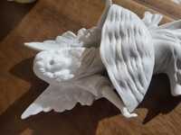 Porcelanowy Anioł kropielnica