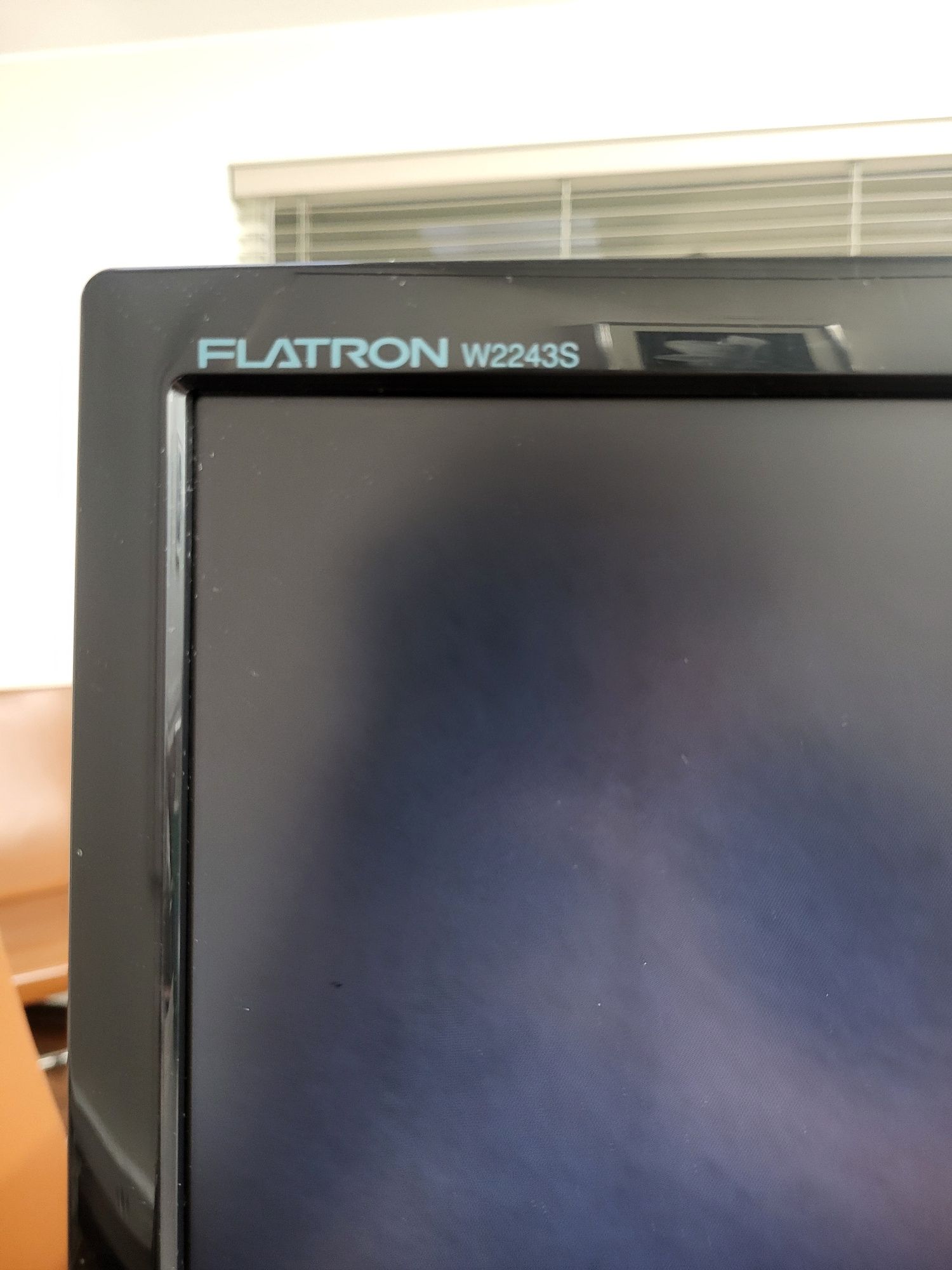 Monitor LG FLATRON W2243S