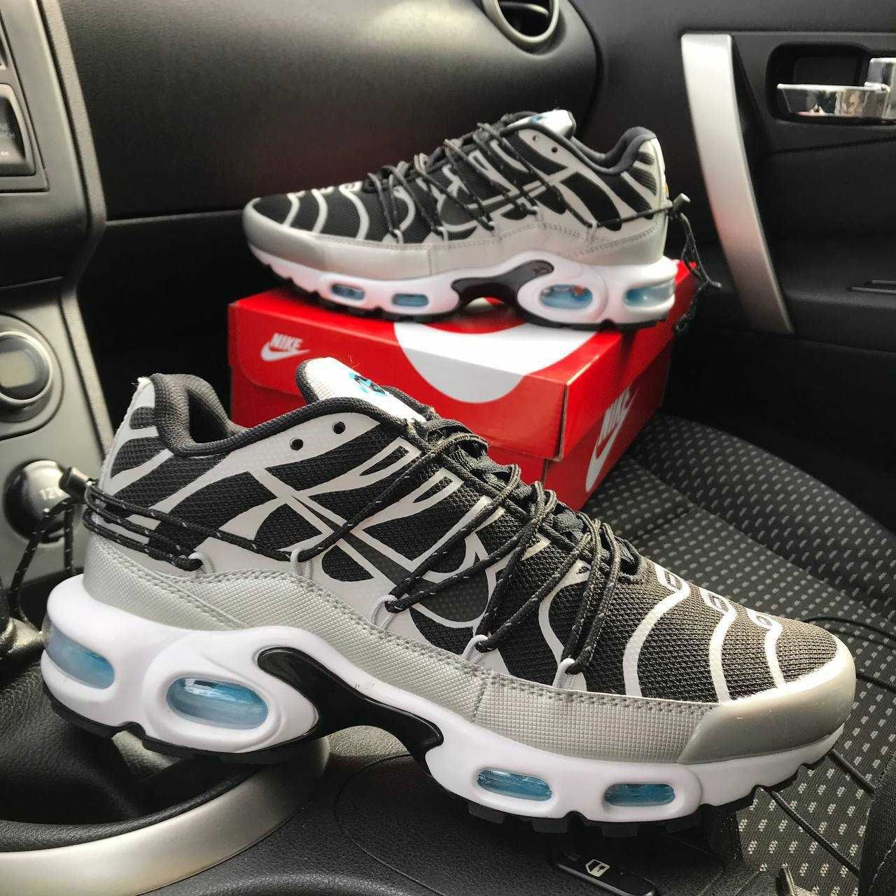 Чоловічі кросівки Nike air max Tn Plus чорний з сірим 093 ТОП