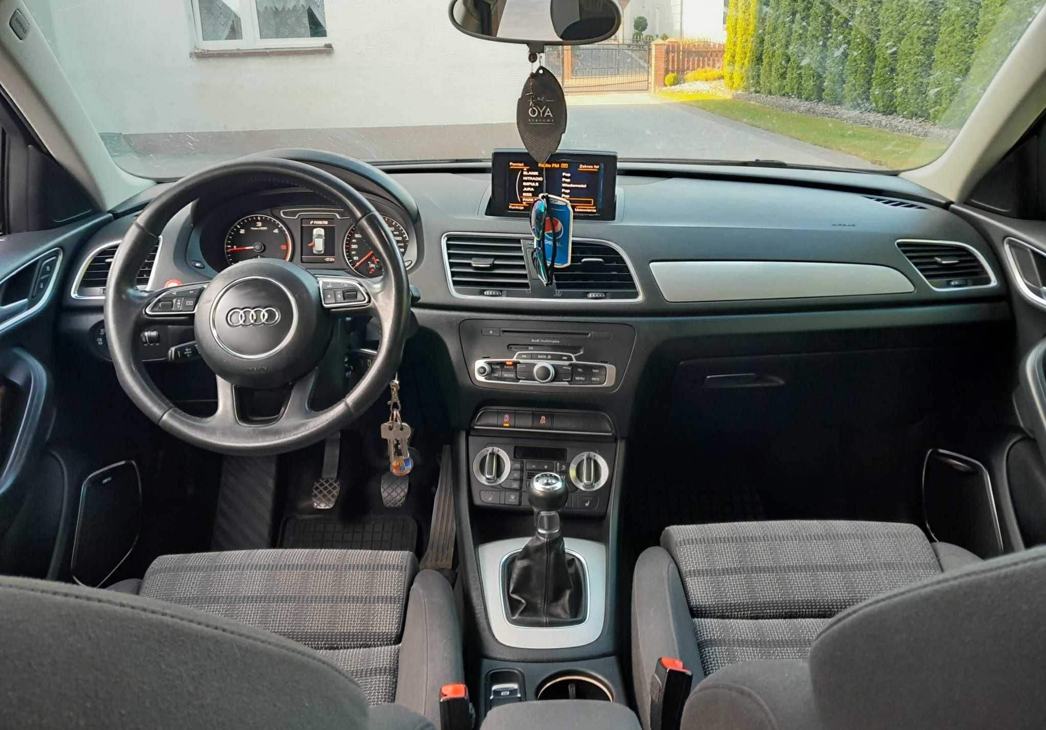 Audi Q3 2.0TDI SportPakiet  Led Bi Xenon BOSE