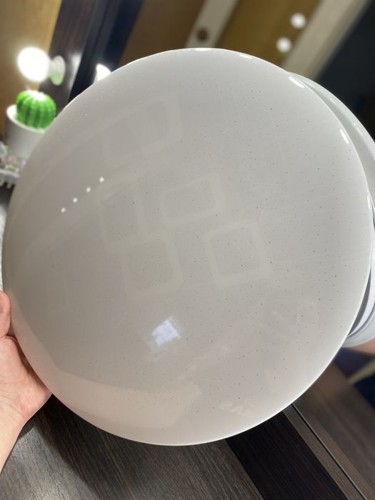 Светодиодный светильник LightMaster СЕ1093S с пультом ДУ