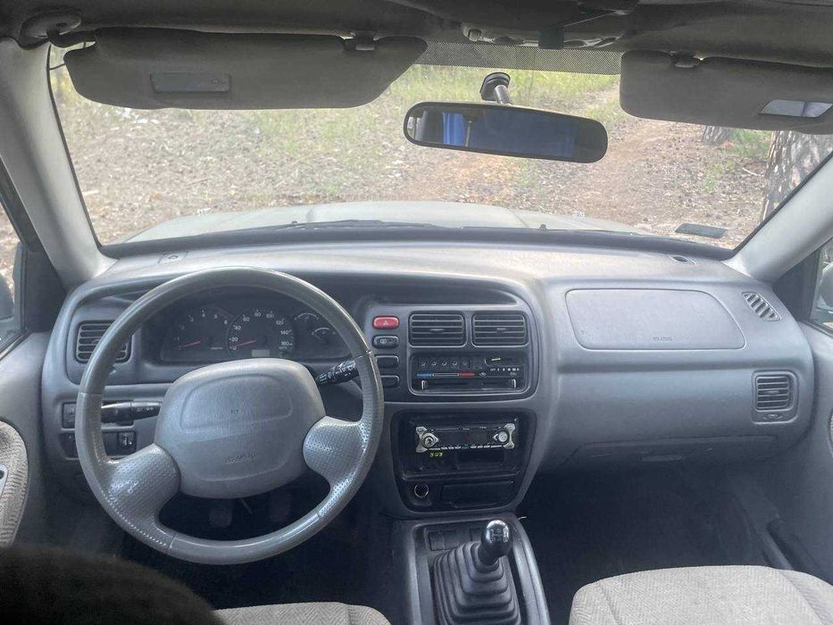 Позашляховик Suzuki Grand Vitara 2.0 Дизель 4WD Повний привід