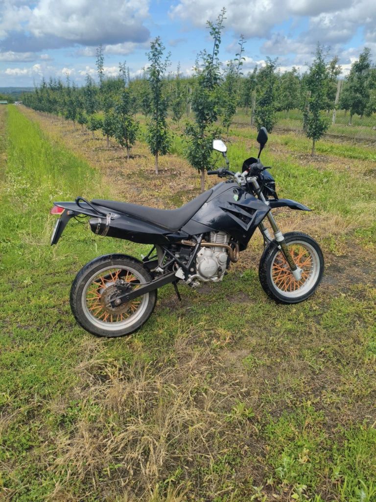 Motocykl MZ SM 125