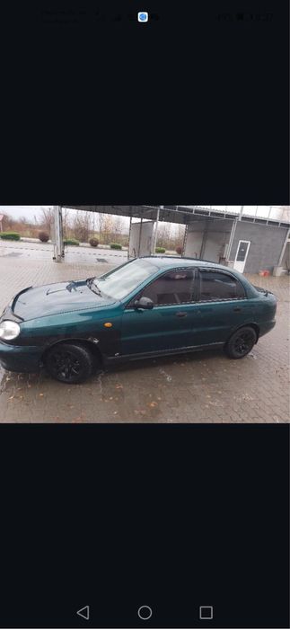 Продається дейво ланос в хорошому стані.