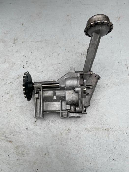 Масляний насос рено меган 3 1.5 tdi k9k