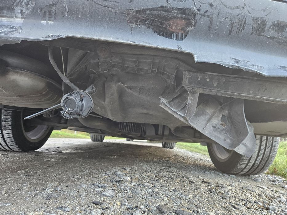 BMW e60 m54b25 niski przebieg uszkodzone