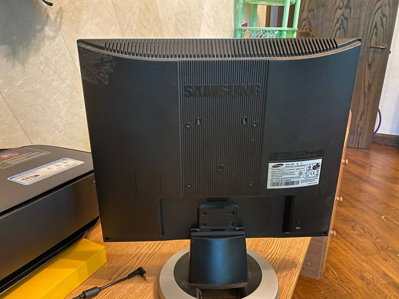 Монитор 19" Samsung 920N