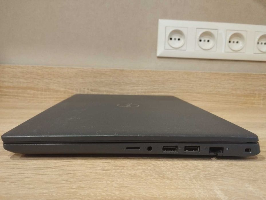 Dell Latitude 3410 i5-10210U 4.2ГГц/8ГБ DDR4/SSD M2 256 Гб FullHD IPS