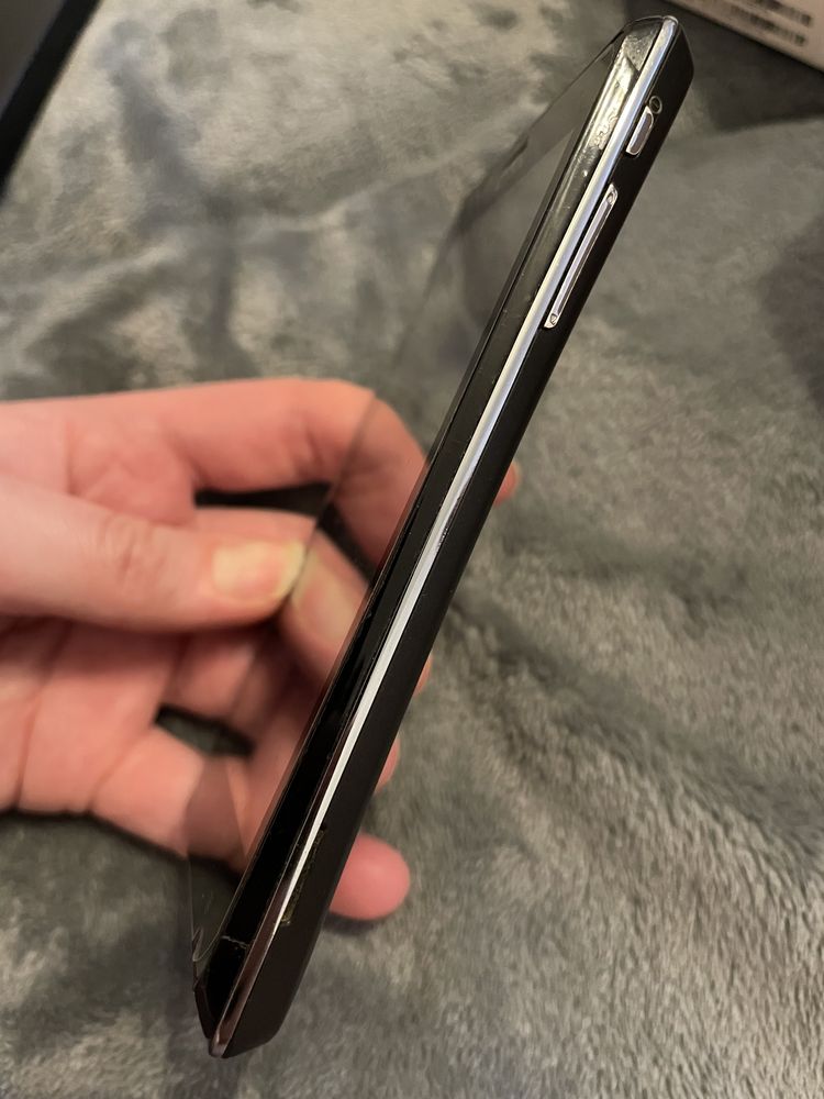 Sony Xperia J ST26i