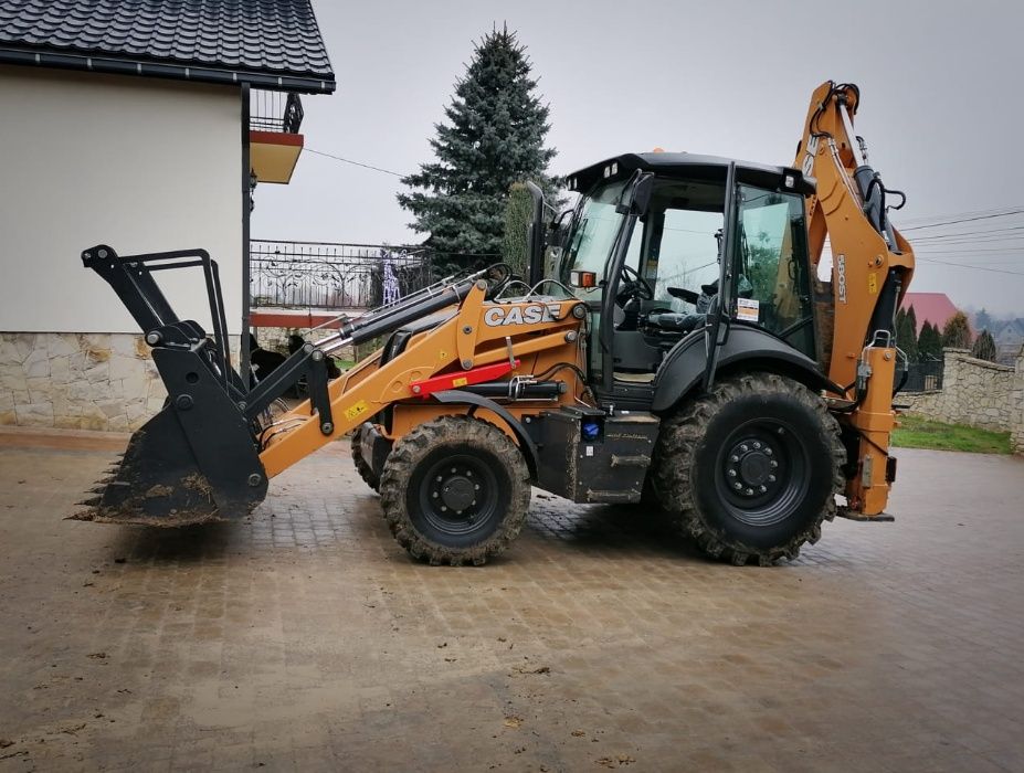 Usługi Koparko-Ładowarką Prace Ziemne Wykopy, Transport