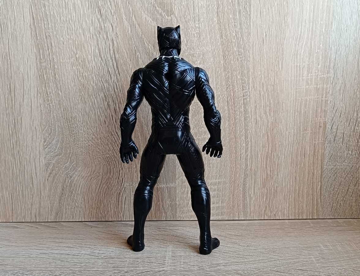 Duża action figurka Czarna Pantera *DC Comics*. Hasbro 2019