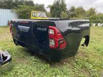 Skrzynia ładunkowa Toyota Hilux 2024 NOWA KOMPLETNA ZDERZAK