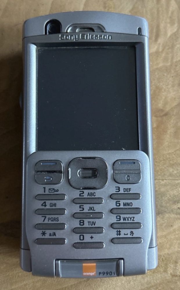 Ratytas ! Sony ericsson P990i - w kartoniku !