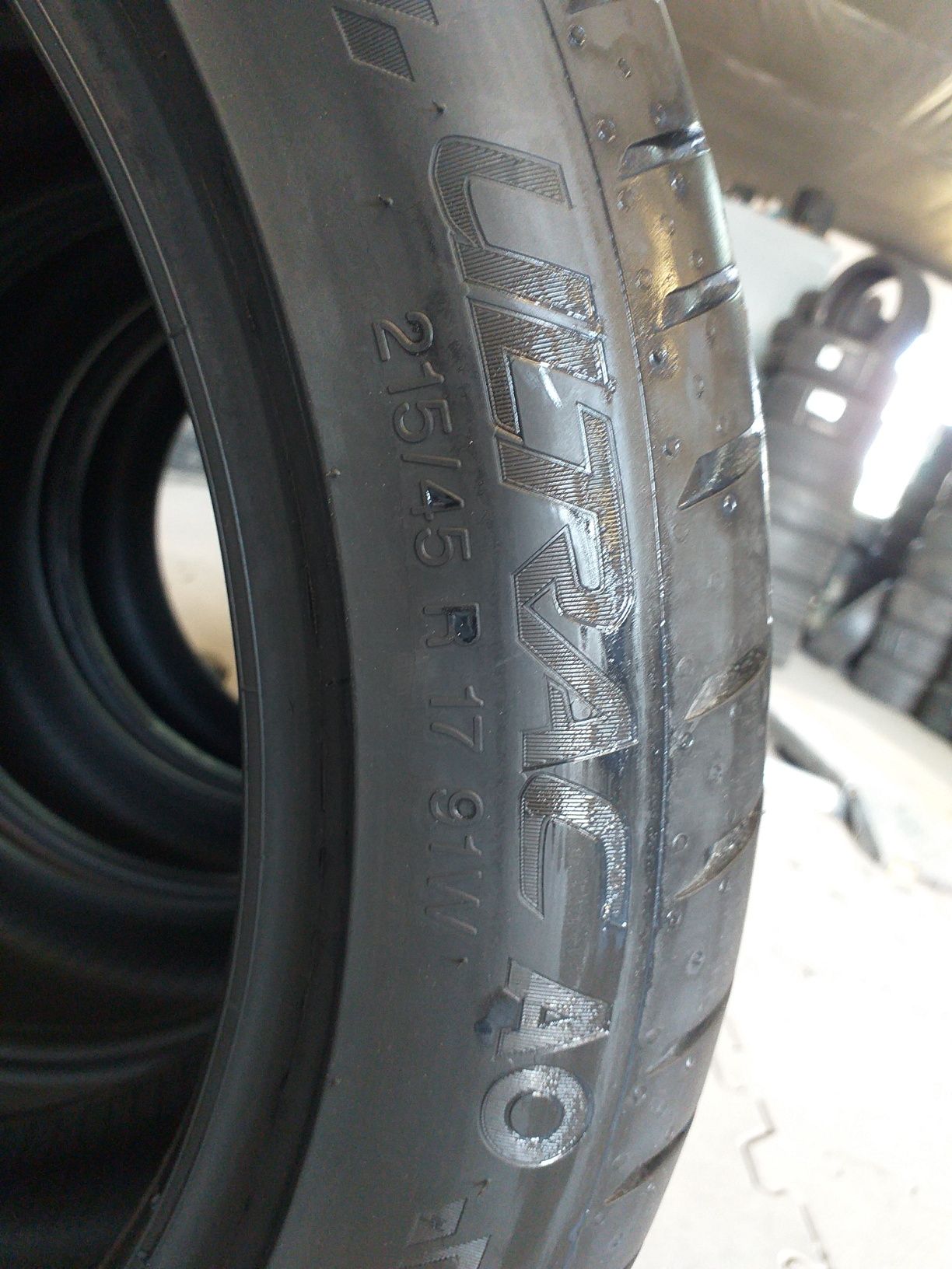 Opony 215/45R17 Vredestein Ultrac 2022r Super stan