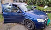 OPEL CORSA C 2004 r.
