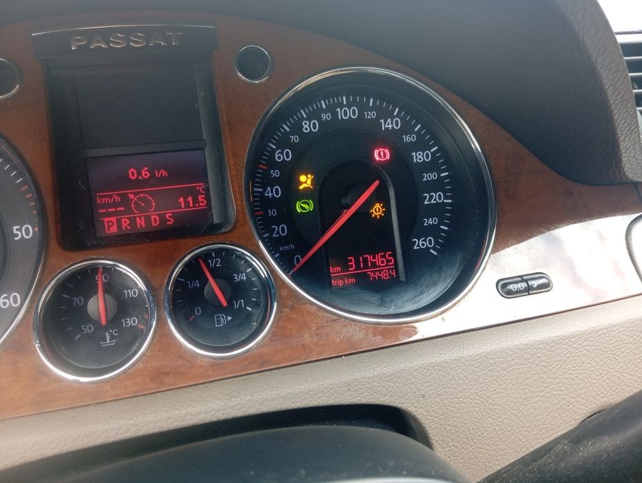 Продам пасад б 6.. 4000 забрати.