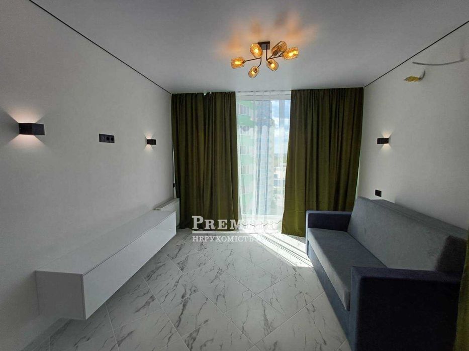 1 комнатная квартира 28 м2 с Ремонтом ЖК Акварель 8