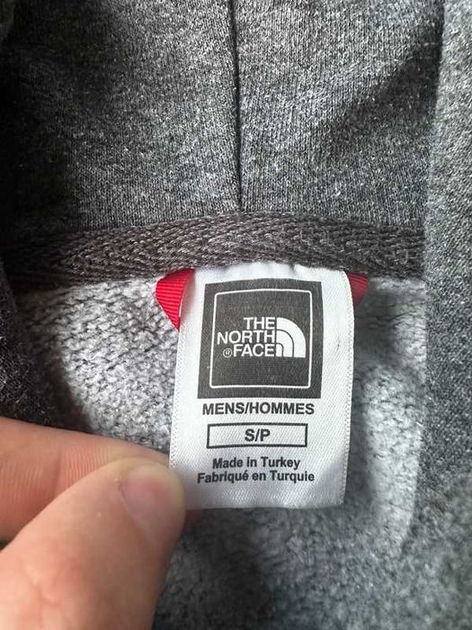The North Face bluza szara z kapturem