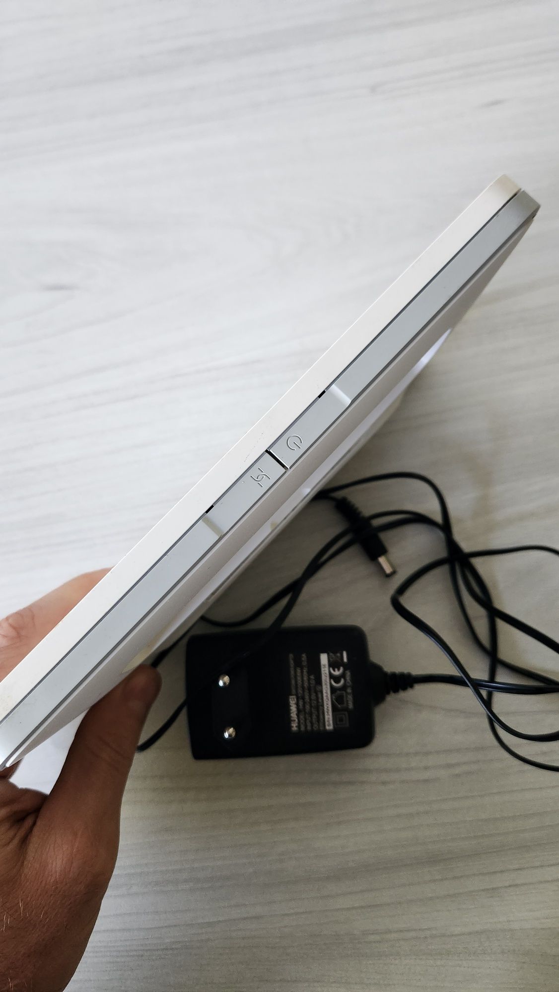 Роутер з SIM Huawei B535-232 Wi-Fi