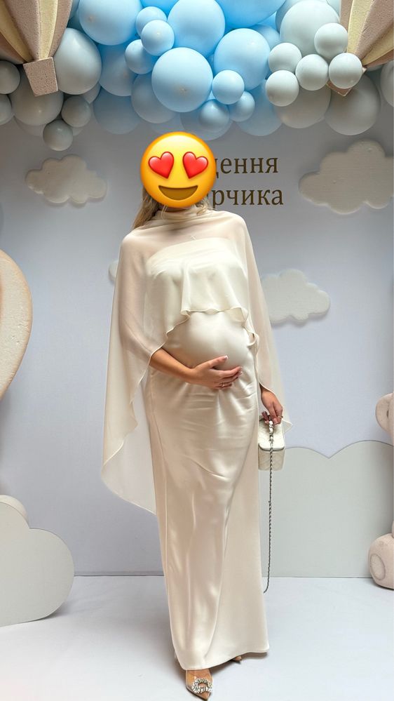 Вечірнє плаття для вагітної